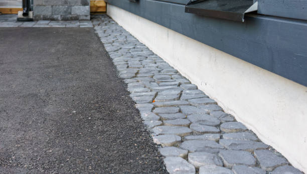 Best Driveway Paving Company  in Desnso, CA